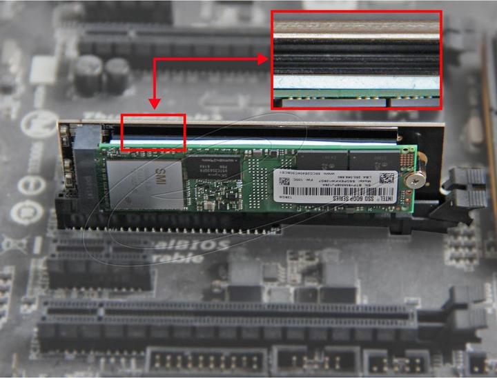 Actual product image Delock thermal pad 70 x 20 x 0.75 mm for M.2 modules 3.2 WmK - Low Oil Bleeding (0.75 mm, 3.20 W/m K)