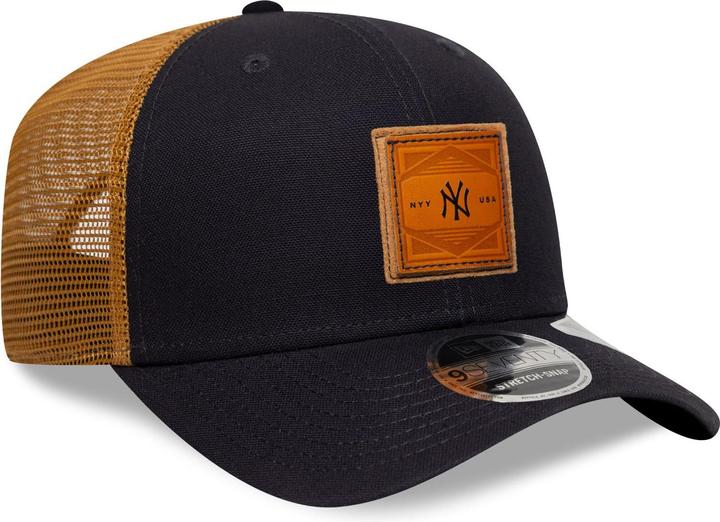Actual product image New Era 9Seventy Stretch Cap Debossed New York Yankees