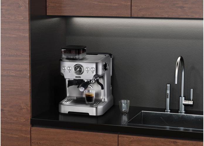 Actual product image Trisa Barista Plus