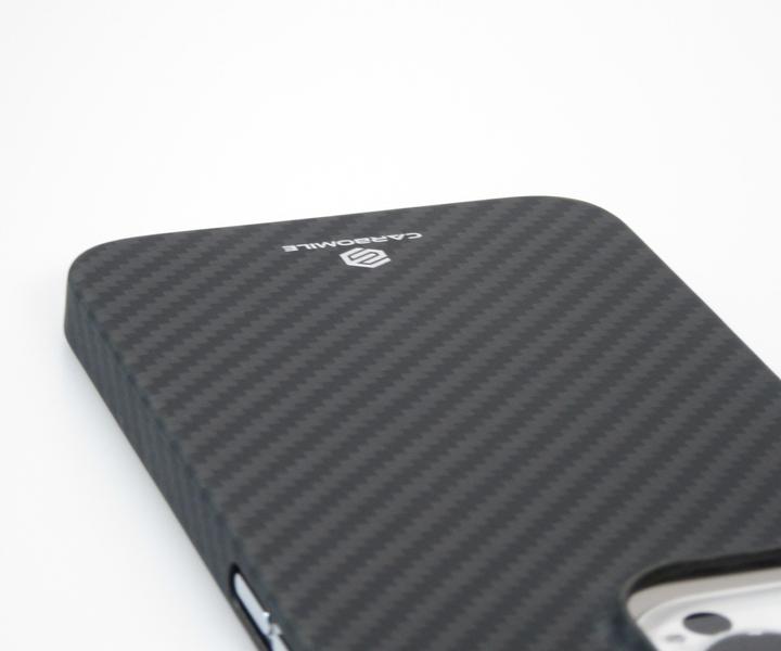 Produktbild Carbomile Hülle Schutzcase aus echtem Aramid Carbonfaser (Apple iPhone 14)
