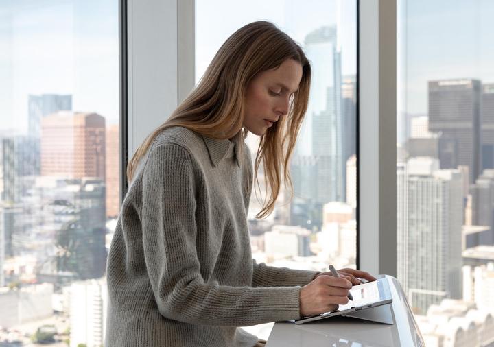 Image du produit Microsoft Surface Pro 7 (12.30", Intel Core i5-1035G4, 8 Go, 128 Go)