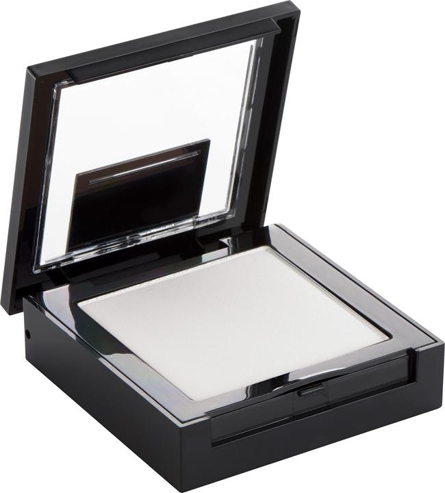 Actual product image Maybelline New York Fit Me (90 translucent)