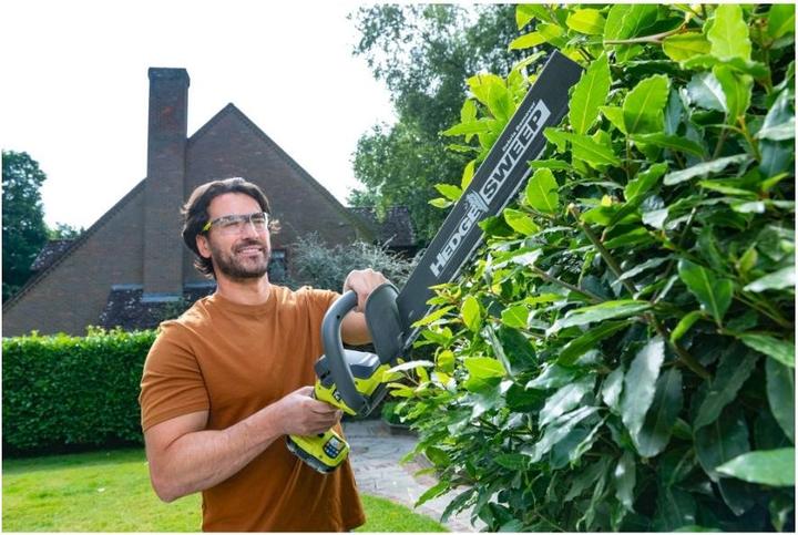 Actual product image Ryobi Battery hedge trimmer (Rechargeable battery operated)