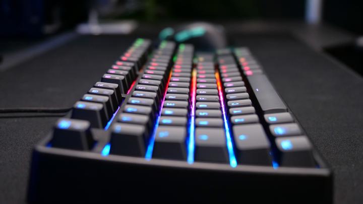 Actual product image CHERRY XTRFY K4V2 TKL keyboard, black (US, Cable)