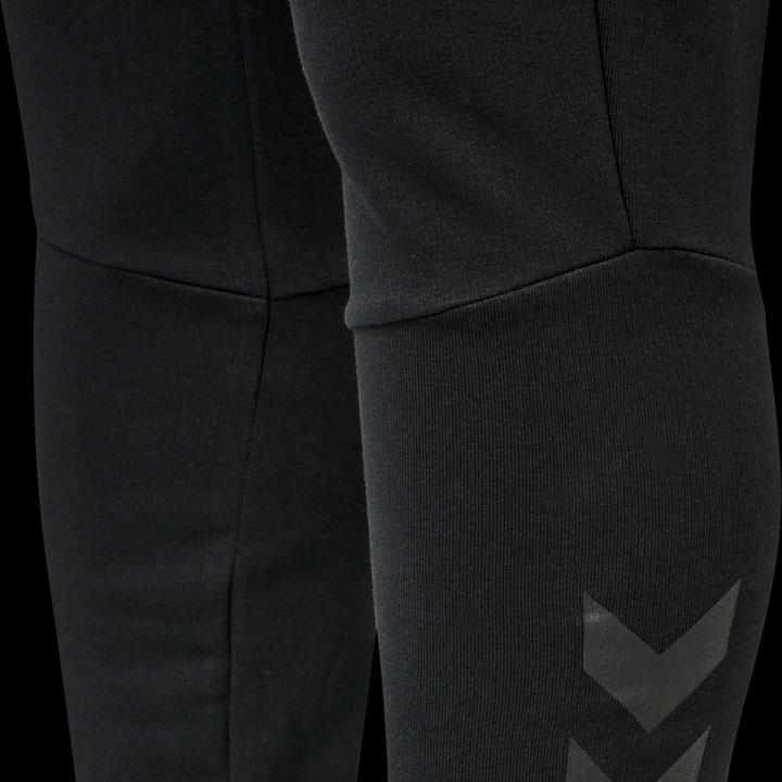 Produktbild hummel Isam Tapered Pants (M)