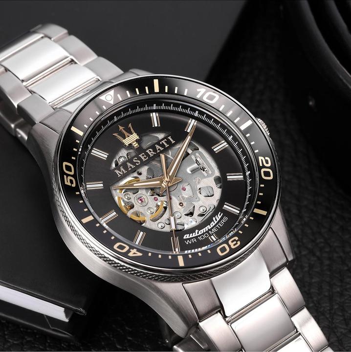 Actual product image Maserati Sfida (Analogue wristwatch, 44 mm)