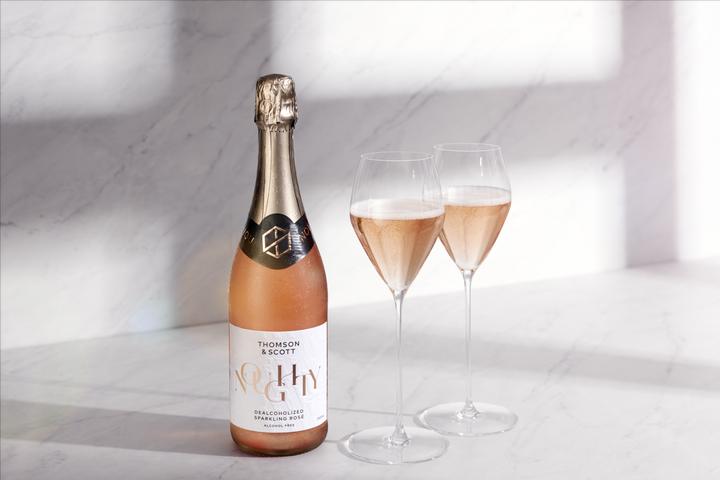 Actual product image Thomson & Scott Sparkling Rosé (1 x 75 cl)