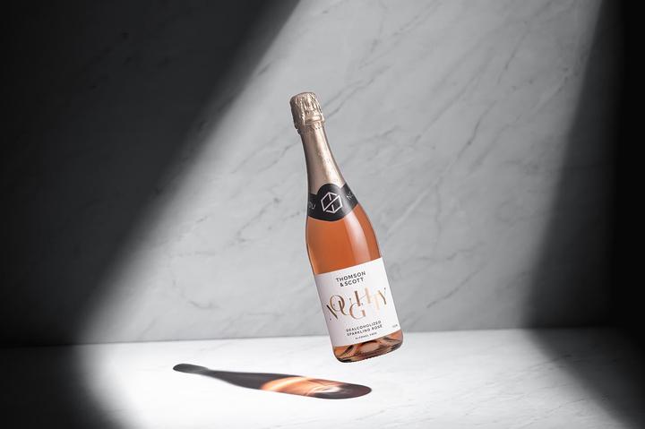 Actual product image Thomson & Scott Sparkling Rosé (1 x 75 cl)