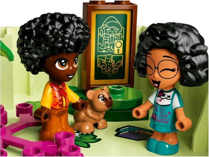 Actual product image LEGO Antonio's magic door (43200, LEGO Disney)