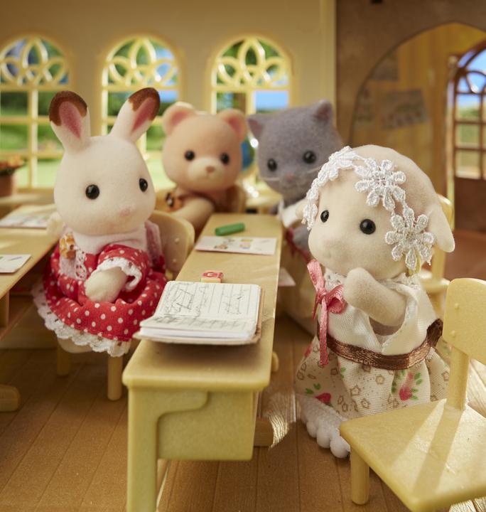 Actual product image Sylvanian Families SYL sheep family