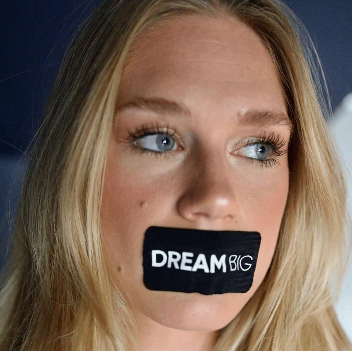 Actual product image Dream Recovery Mouth plasters