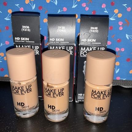 Actual product image Make Up For Ever HD Skin Undetectable Stay-True Foundation (2Y32 Warm Caramel)