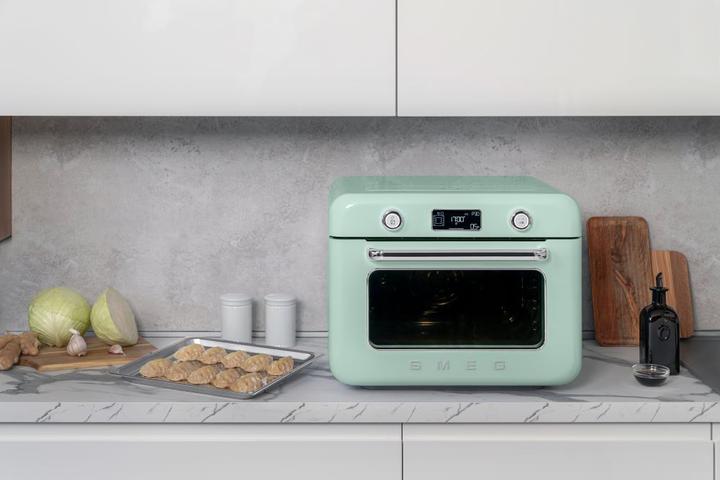 Actual product image Smeg COF01PGEU Combi (EU plug)