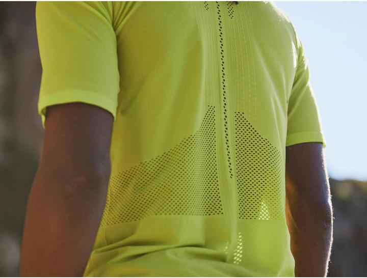 Produktbild Compressport Trail Half-Zip Fitted SS Top (S)