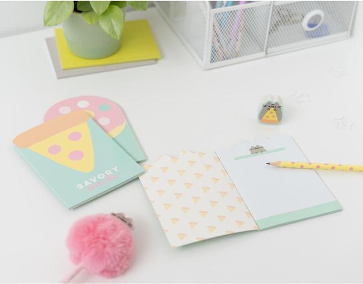 Actual product image Case Pusheen 6 pieces