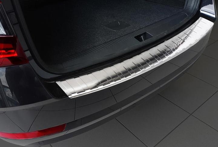 Actual product image ProPlus Stainless steel bumper protection for Skoda Octavia III estate from 2017 to 2020 (Rear, Portrait format)