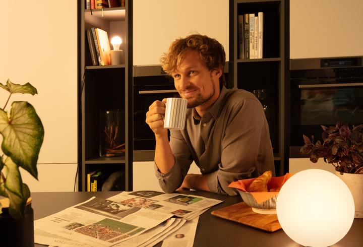 Produktbild Ledvance Sun@Home Lamps (E27, 12 W, 1055 lm, 1 x, F)