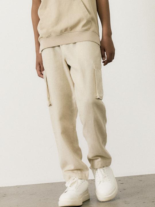 Actual product image Name it Loose Fit Jeans sitzen bequem an der Hüfte und haben eine weite Beinform Hose (116)