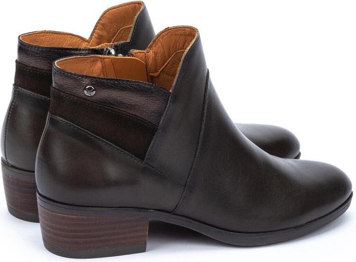 Actual product image Pikolinos Daroca (36)