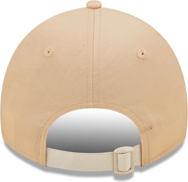 Actual product image New Era 9Twenty Casual Textured New York Yankees