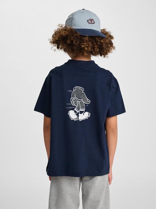 Actual product image hummel Hmlloose tee s/s graphic junior (128)