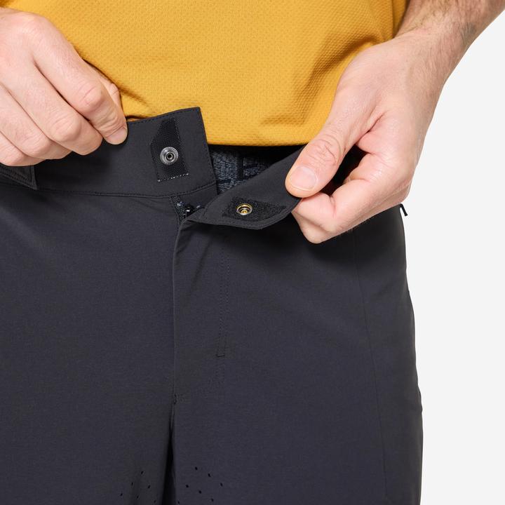 Image du produit Rockrider Velohose kurz atmungsaktiv Unisex schwarz (M)
