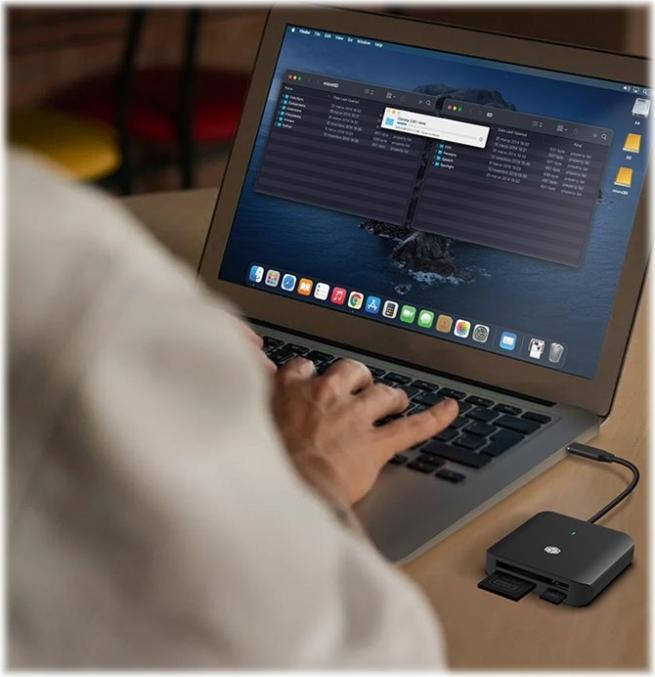 Actual product image Icy Box IB-CR403-C3 (USB 3.2)