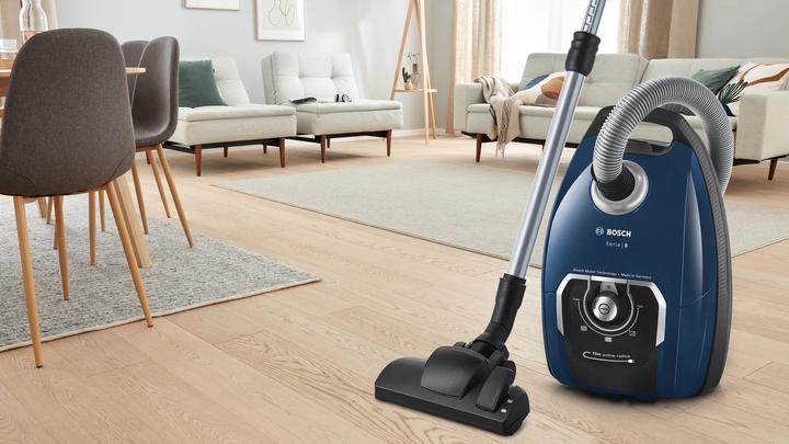 Produktbild Bosch Hausgeräte Bosch BGL8XPERF Serie 8 Bodenstaubsauger mit Beutel blau
