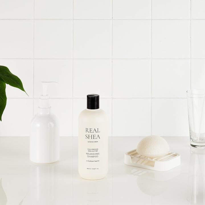Image du produit Rated Green Shampooing nourrissant Real Shea Butter (400 ml, Shampoing liquide)