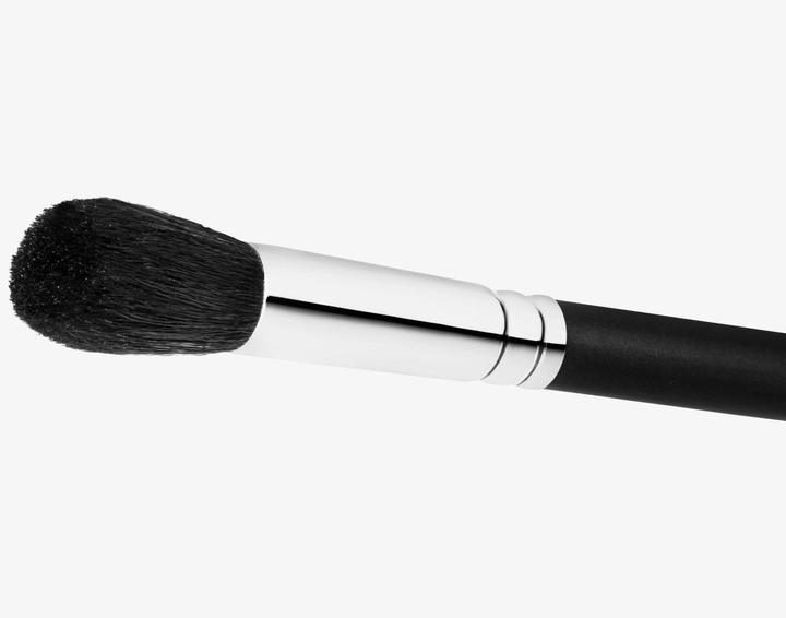 Actual product image MAC Cosmetics Brushes 109 Small Contour (Powder)