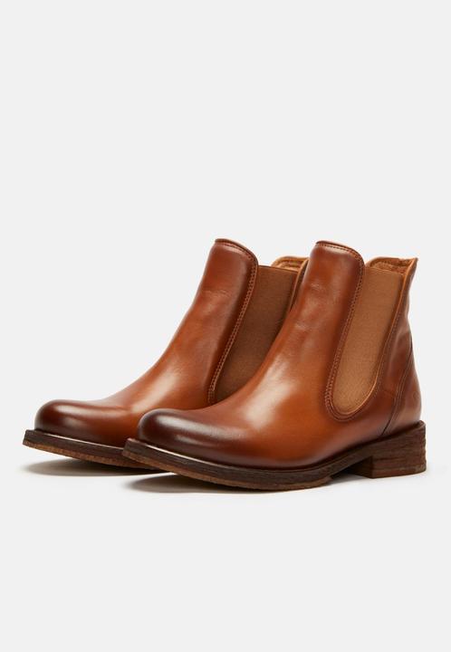 Actual product image Felmini Cooper C418, the Chelsea biker ankle boot from, is made from smooth leather, with a fini (37)