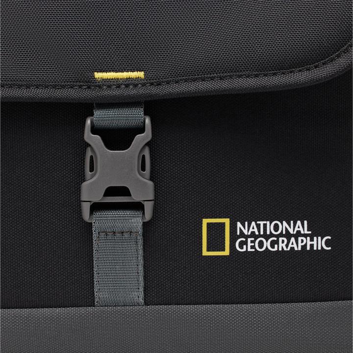 Immagine prodotto National Geographic Borsa per fotocamera media nera (Borsa a tracolla per fotocamera, 6.25 l)