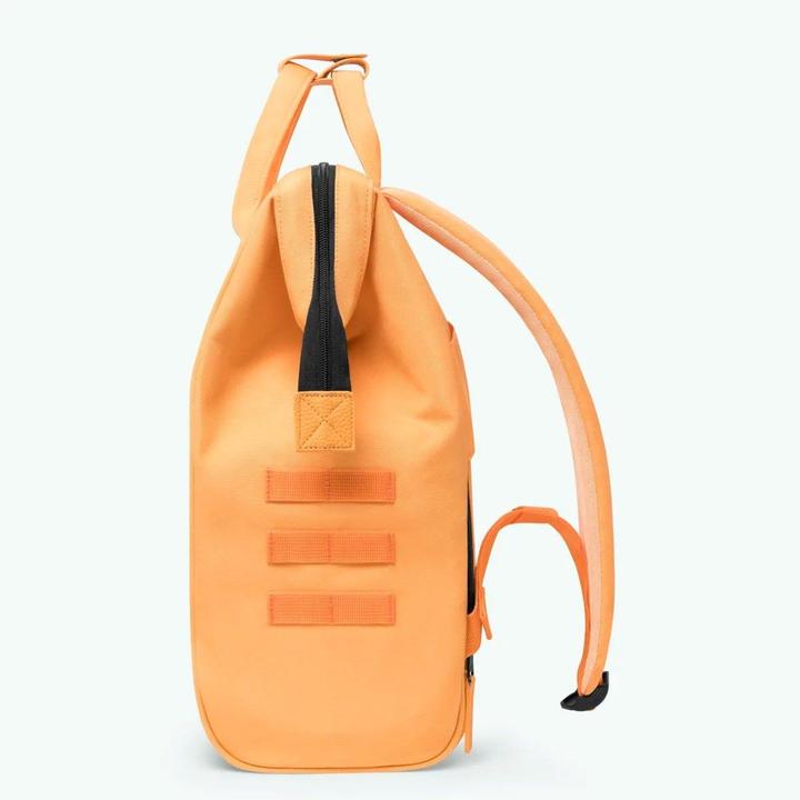 Actual product image Cabaia Omis Medium Size