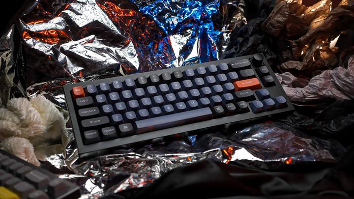 Actual product image Keychron Q2 Knob Version (US, Cable)