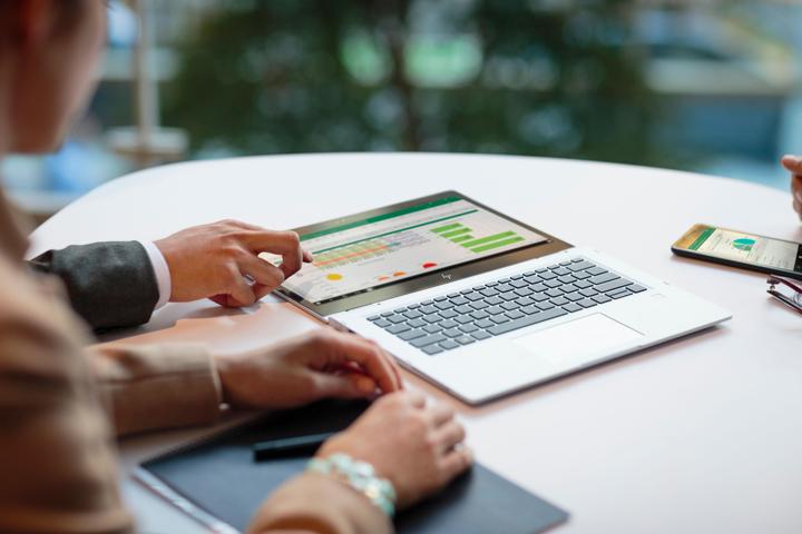Image du produit HP EliteBook x360 1030 G2 (13.30", Intel Core i7-7600U, 8 Go, 512 Go)