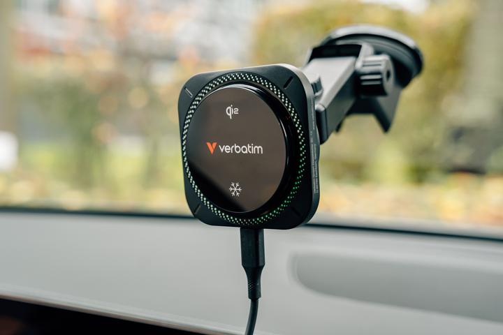 Actual product image Verbatim Charge'n'Drive Magnetic Wirel.Car Charger Qi2 RGB 31860