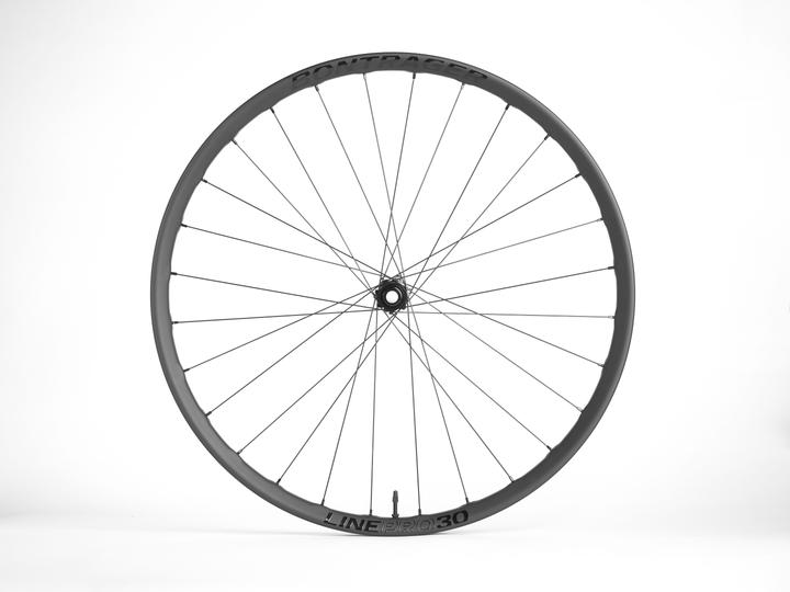 Produktbild Bontrager Line Pro 30 TLR Boost 27.5 MTB-Laufrad (Hinterrad, 27.5")