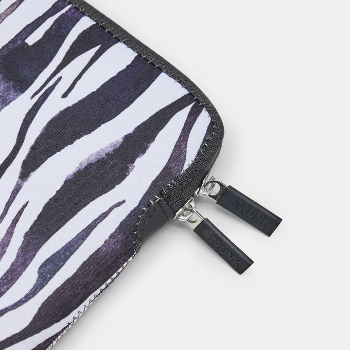 Image du produit Trunk Étui pour MacBook Pro 14", Zebra (14", Apple)
