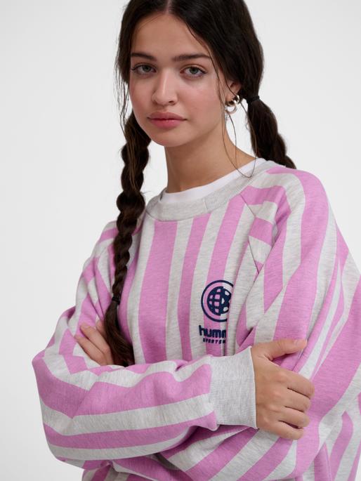 Immagine prodotto hummel Hmlloose Girocollo Calcio Amore (L)