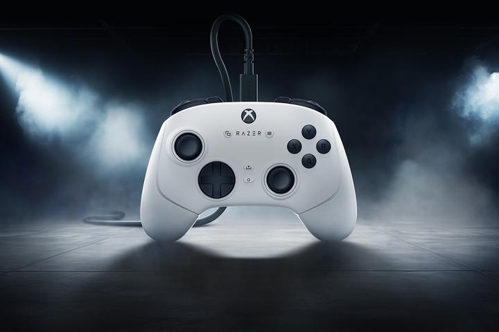 Image du produit Razer Wolverine V3 Tournament Edition (PC, Xbox Series X, Xbox Series S)