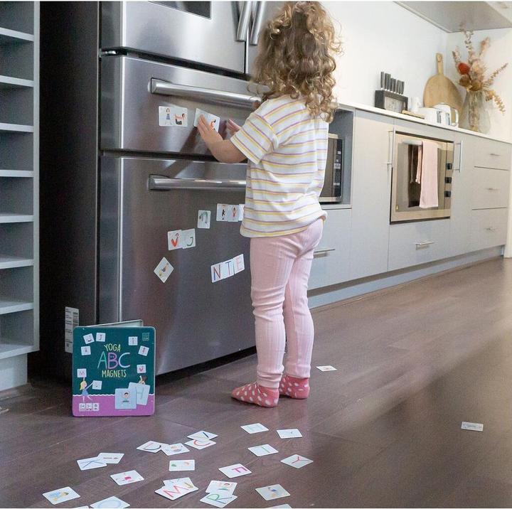 Image du produit Yogi Fun Aimants Yoga ABC (Anglais, Allemand, Français, Italien)