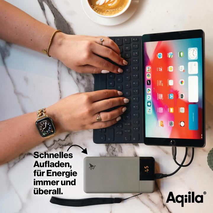 Actual product image Aqiila Powerbird B10B - Powerbank 10000 mAh, 20W - Moss (10000 mAh, 20 W, 37 Wh)