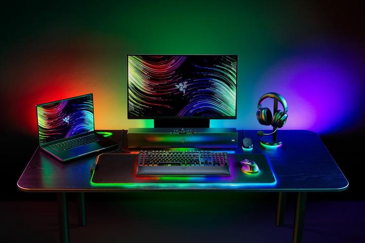 Actual product image Razer BlackWidow V4 Pro (Eng. Int., Cable)