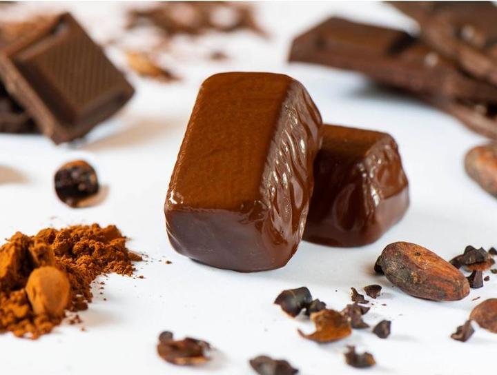 Actual product image Swisscube SwissQUBE Chocolate Weight Reduction/Control 1 week ration (56 Qubes) (56 Piece, 56000 g)