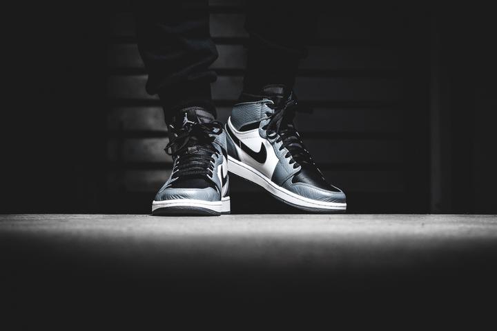 Produktbild Jordan 1 Retro High (46)