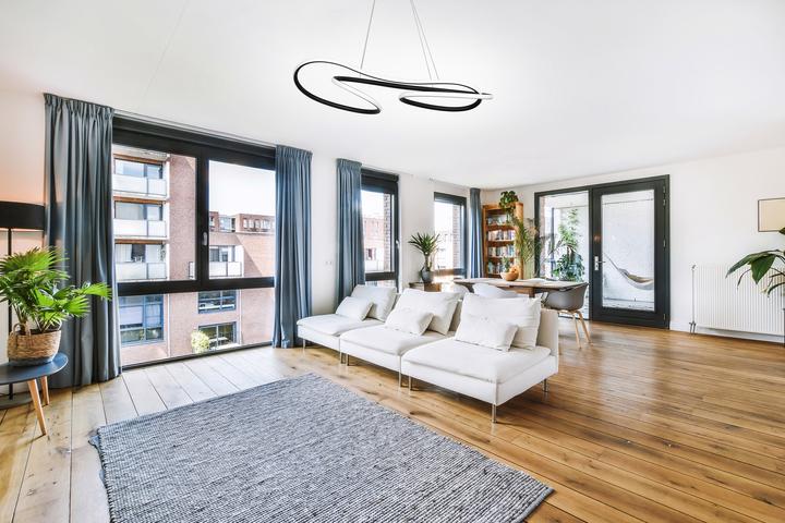 Actual product image Activejet LED pendant light AJE-LARO LW (7800 lm)