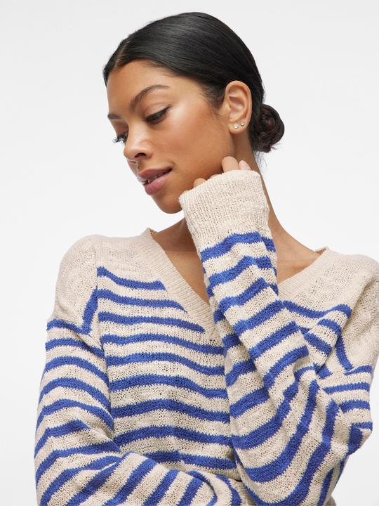 Actual product image Vila V-Ausschnitt Strickpullover (M)