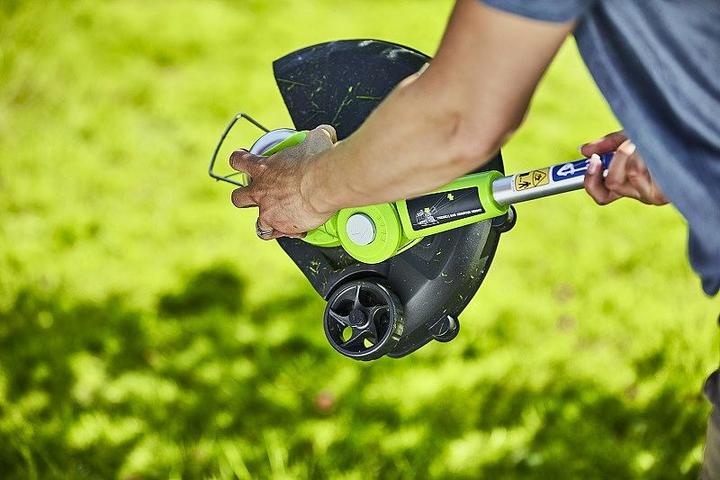 Productafbeelding Greenworks g24lt30m Snoeischaar 24V zonder accu en lader (Onkruidverdelgers)