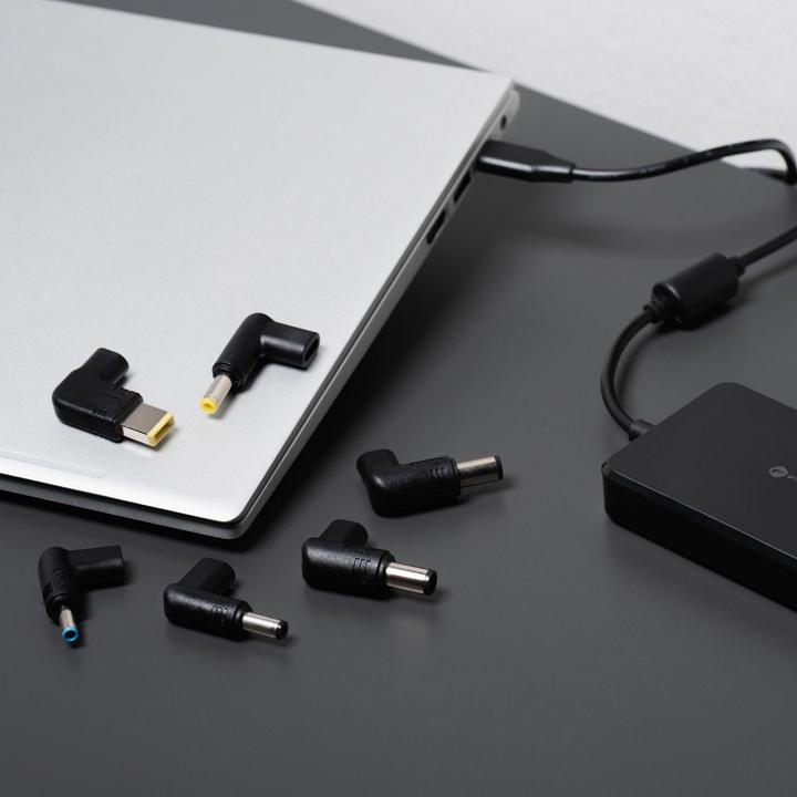 Actual product image Forcell Adapter F-ENERGY E856 uniwersal laptop charger 65W (6 adaptors) - czarny (65 W)