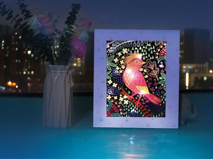 Actual product image Avenir Bright scratch pictures